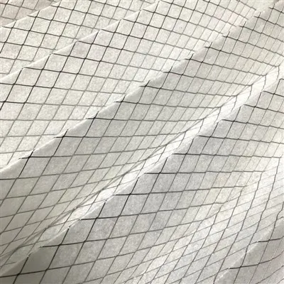 Medii filtrante laminate cu plasă metalică